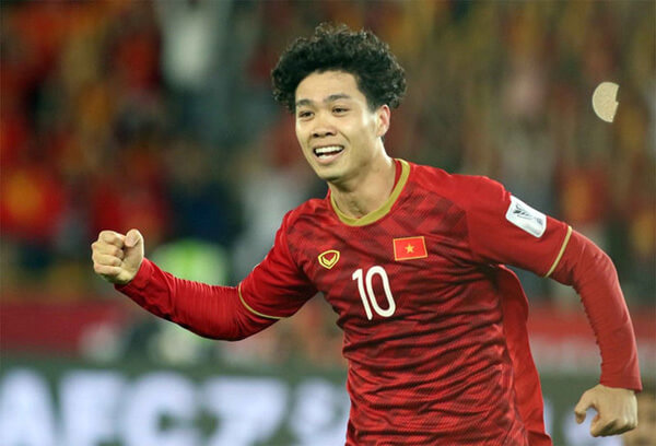 ĐT U23 Việt Nam gặp khó, bất ngờ Công Phượng được nhắc tên