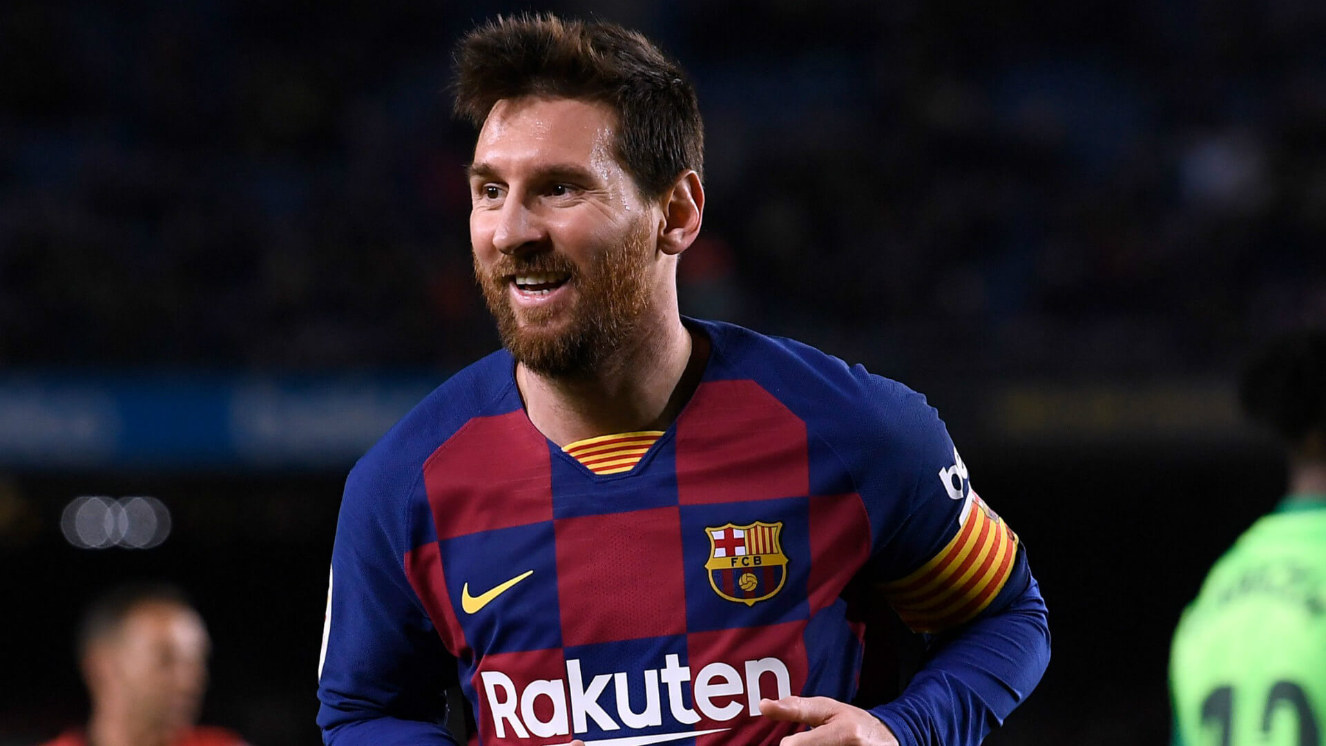 Messi bất ngờ bị HLV đối thủ gọi là ‘tên khốn’