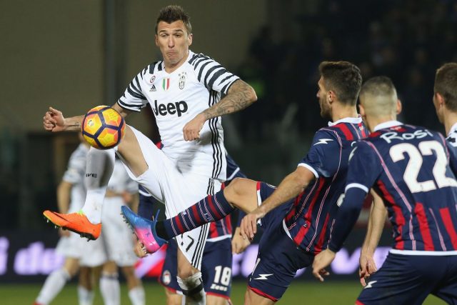 Soi-kèo Crotone vs Juventus 