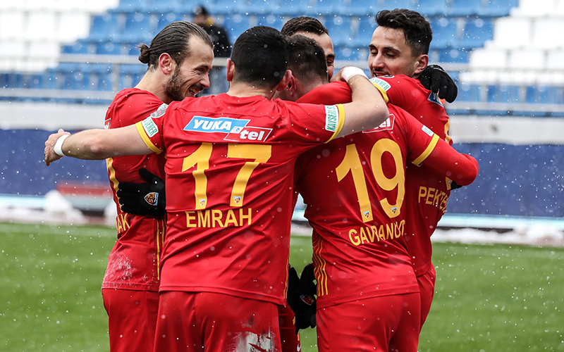 Soi kèo nhận định Kayserispor vs Hatayspor, 00h00 ngày 05/02/2022