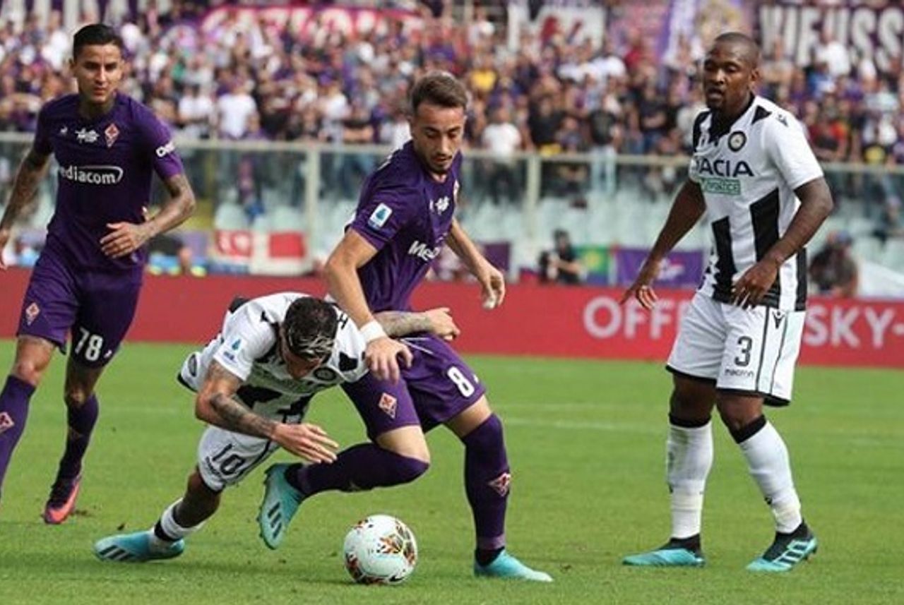 Soi kèo nhận định Fiorentina vs Udinese, 23h00 ngày 27/04/2022