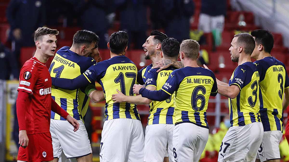 Soi kèo nhận định Fenerbahce vs Konyaspor, 00h00 ngày 07/02/2023