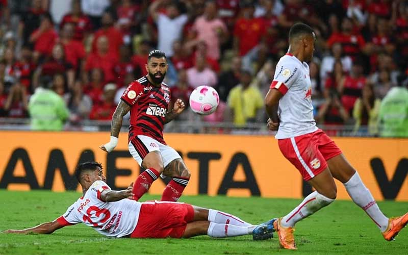 Soi kèo Flamengo vs Bragantino