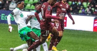 Nhận định, soi kèo Saint Etienne vs Metz, 01h30 ngày 31/05/2024