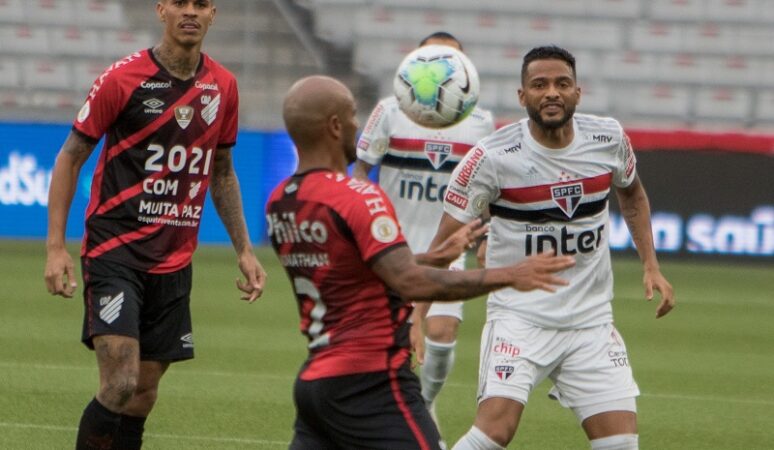 Nhận định, soi kèo Paranaense vs Sao Paulo, 07h30 ngày 04/07/2024